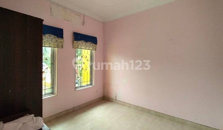 DIJUAL CEPAT & MURAH !! RUMAH 2 LT COUPLE BEVERLY HADAP TAMAN LT 220 M2 DEKAT MEGAMALL BATAM CENTER 4