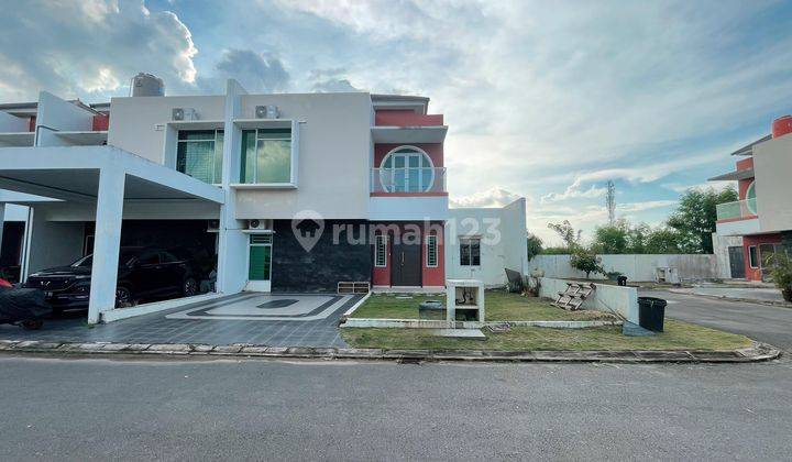 Dijual Cepat !! Rumah 2 Lantai Hook Oriental Samping Sekolah Mondial Batam Center 1