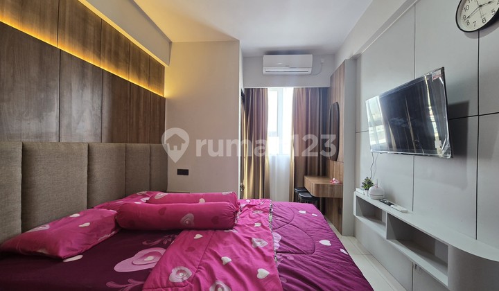 Furnished Studio Apartment on the 6th Floor, Close to UIB Campus, Grand Batam Mall, and Awal Bross Baloi Hospital.