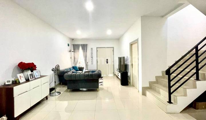 For Quick Sale !! 2-Story House Hook Mitra Raya Cluster Everpark Next to Yos School, Pasar Mitra, One Batam Mall Batam Center 2