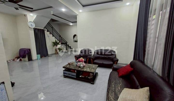 For Quick Sale !! 2-Story House in Citra Batam, Ideal for Investment or Boarding House, Location Near Schools, One Batam Mall, Batam Center Port For Quick Sale !! 2-Story House in Citra Batam, Ideal for Investment or Boarding House, Location Near Schools, One Batam Mall, Batam Center Port