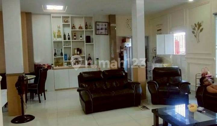 Quick Sale!! 2.5 Story House Lucky Hills Hook Facing Garden Batam