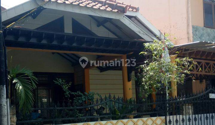 Dijual Rumah Tengah Kota, Lingkungan Nyaman, Dan Bebas Banjir 2