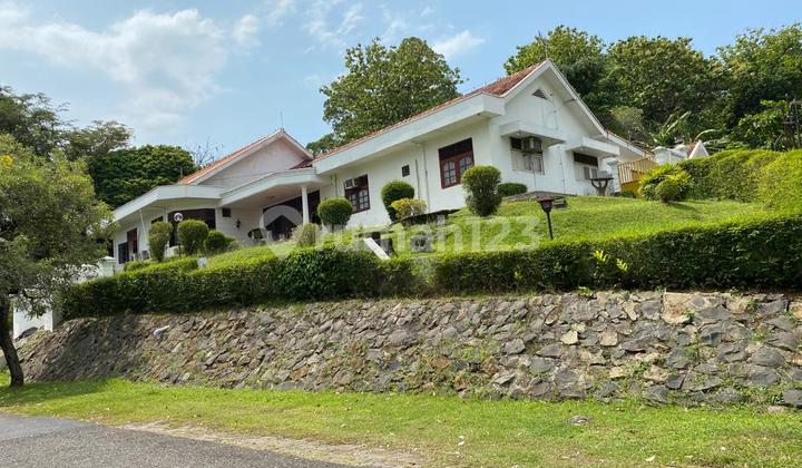 Slamet View Mountain Road House