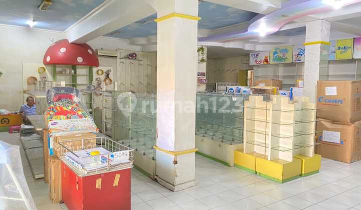 TENGAH KOTA LOKASI MT HARYONO  2