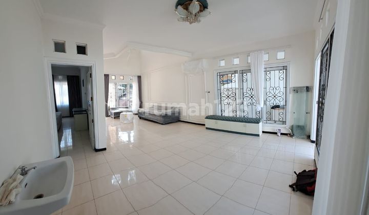 For Rent: Candi Golf House 2
