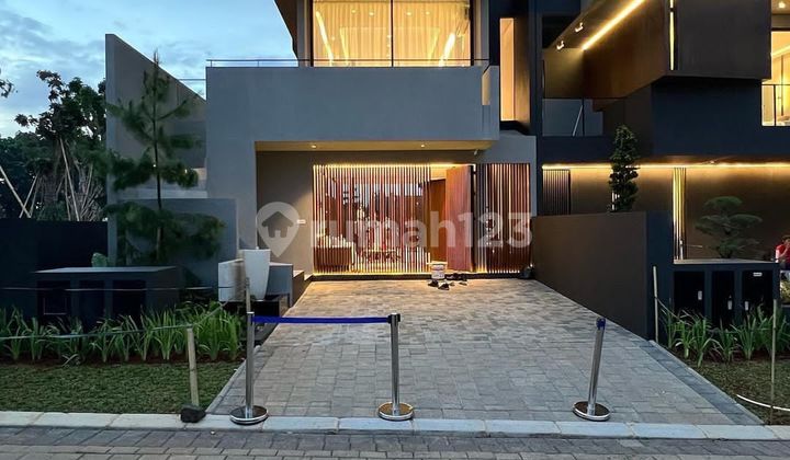 Rumah Mewah 3 Lantai Type Tudor Shila at Sawangan  2