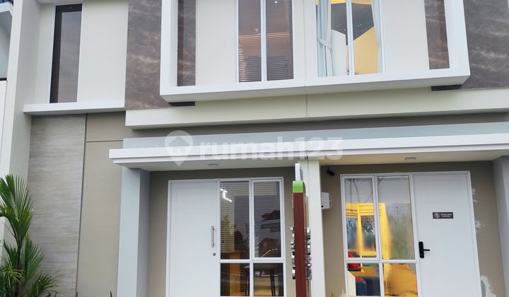Rumah 2 Lantai Paradise Serpong City 2 DP 10 Juta Free Biaya