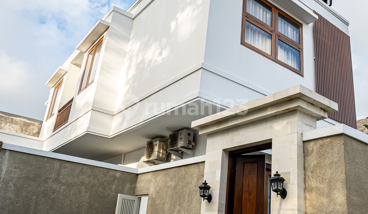 Rumah Siap Huni Dengan Private Pool Di Uluwatu Badung Bali Rumah Siap Huni Dengan Private Pool Di Uluwatu Badung Bali