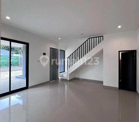 2-Story House Namaya Park Sawangan 900 Jtan 2