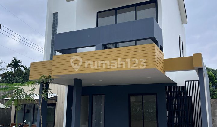 2-Story House Namaya Park Sawangan 900 Jtan