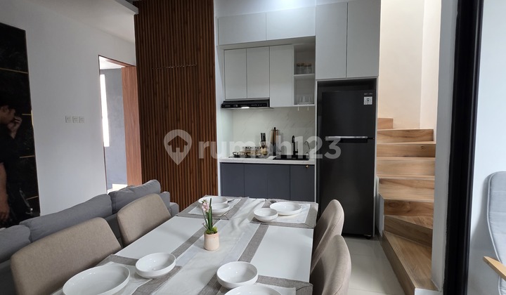 Rumah 2Lt Ready Stock di Pamulang Serpong Rumah 2Lt Ready Stock di Pamulang Serpong
