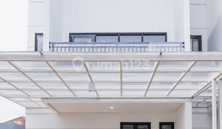 Rumah 2lt Siap Huni Di Ciputat Dekat Mrt Lebak Bulus