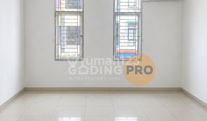 Quick Sale: Shop House in Muara Karang, Main Road 2