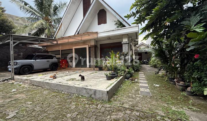 Dijual Rumah Dekat Fatmawati Jaksellt.702m2lb.231m2 6kt+6kmparkiran 6 Mblshmharga 28m Nego Dijual Rumah Dekat Fatmawati Jaksellt.702m2lb.231m2 6kt+6kmparkiran 6 Mblshmharga 28m Nego