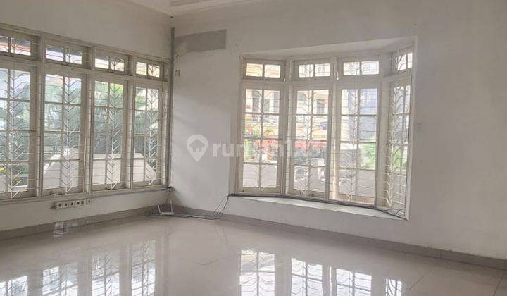Rumah Besar Harga Murah Langka Disewakanrumah Pluit Putra Dekat : Empo / P.junction / P.villagehoek Lt. 363 Mtrlb. -/+ 500mtr2 Lantai5 Kt + 24 Km + 1kondisi Kosonglistrik Tokenlt. 1 = 16.500 Wattlt. 2 = 5.000 Wattair : Pdamrp 180jt/th 1