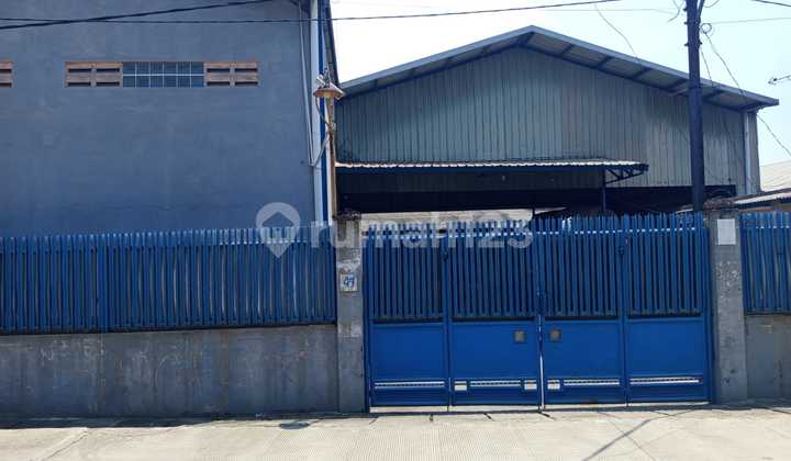 Warehouse for Sale in Kapuk Kamal - Land Area 570 m2 - SHM Certificate - 3 Bedrooms - 1 Bathroom - Northeast Facing Slightly East - Main Road Access Can Accommodate 40ft Container - Selling Price = 5.5 Billion Warehouse for Sale in Kapuk Kamal - Land Area 570 m2 - SHM Certificate - 3 Bedrooms - 1 Bathroom - Northeast Facing Slightly East - Main Road Access Can Accommodate 40ft Container - Selling Price = 5.5 Billion