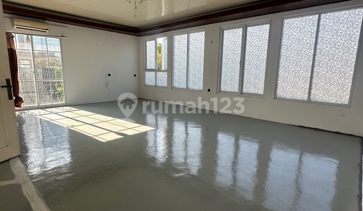 Sell at a Loss, Buy for Sure Profit, Cheap from Market Pik1 Bukit Golf Hook