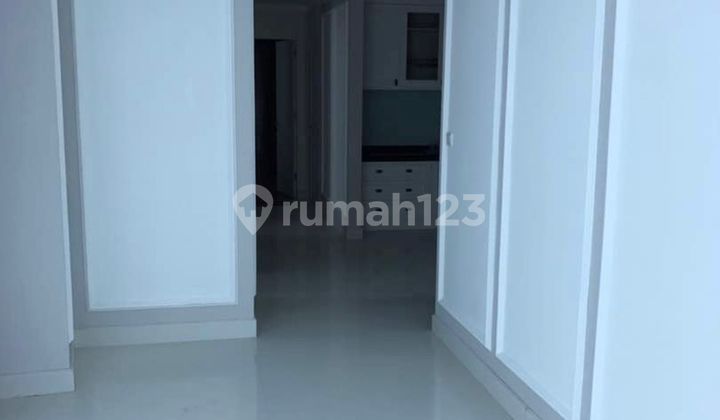 For Sale / For Rent: Regatta Apartment, 3BR + 2 Bath, 176m², Semi-Furnished, Sea View, Price 4.6m Negotiable *or* 245m per Year (Min. 2 Years) 2