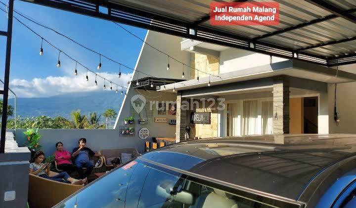 Rumah di Kota Batu 2 Lantai SHM Bagus Sekali Furnished 2