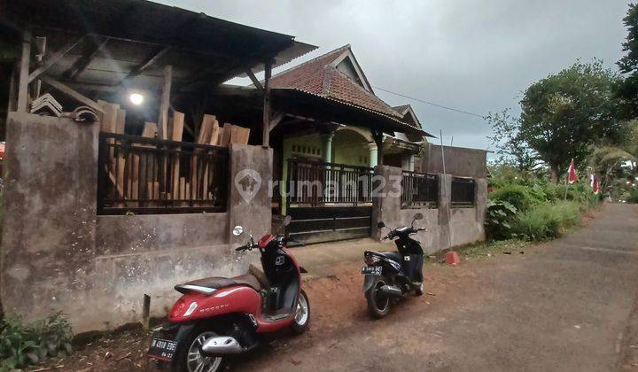 Rumah di Tajinan kab Malang SHM Butuh Renovasi Unfurnished 1