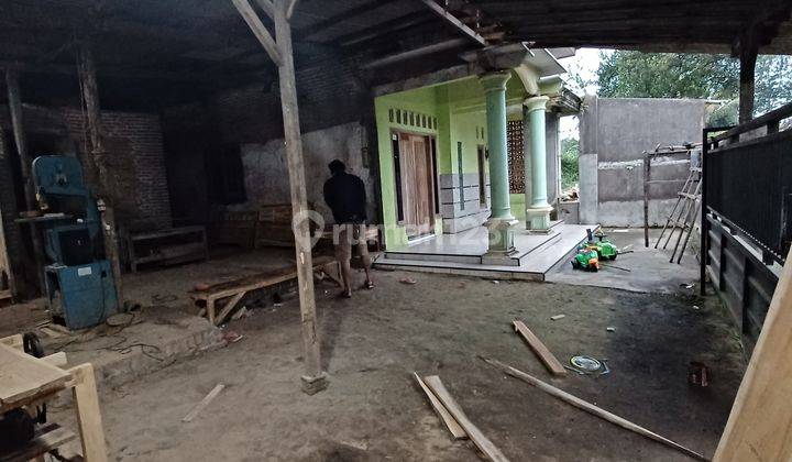 Rumah di Tajinan kab Malang SHM Butuh Renovasi Unfurnished 2