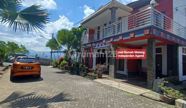 Rumah di Oro oro ombo batu 2 Lantai SHM Bagus Sekali Furnished 1