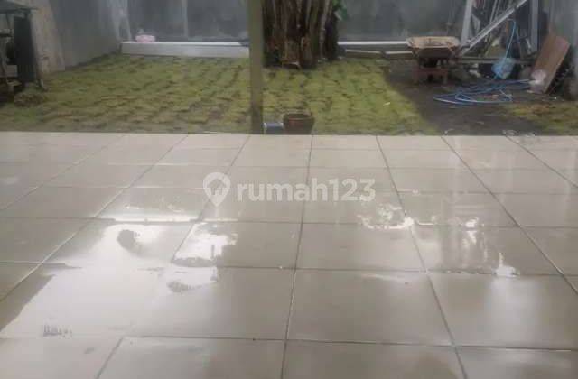 Rumah di Ikan mas Lowokwaru Kota Malang SHM luas 175m  2