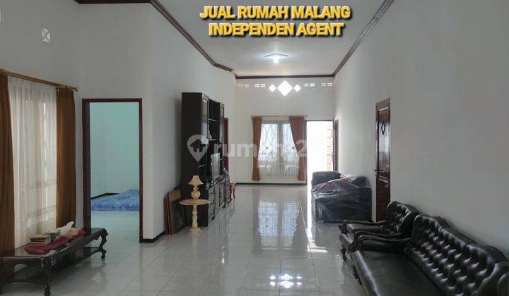 Rumah di Jl. Papa Hijau 2 Lantai SHM Bagus Selatan 2