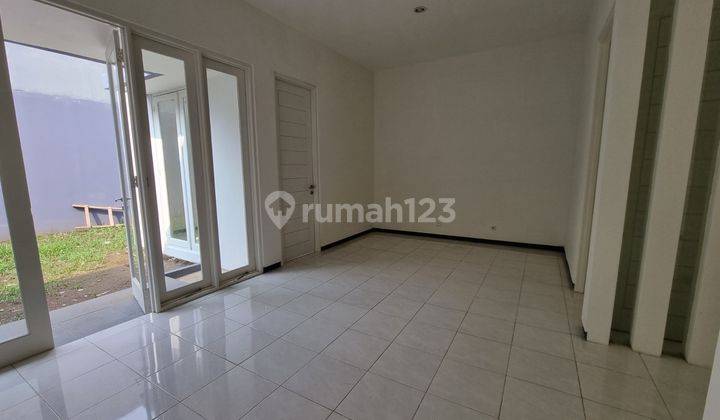Rumah di Perumahan Riversite Kota Malang 1 km exit tol Karanglo 8