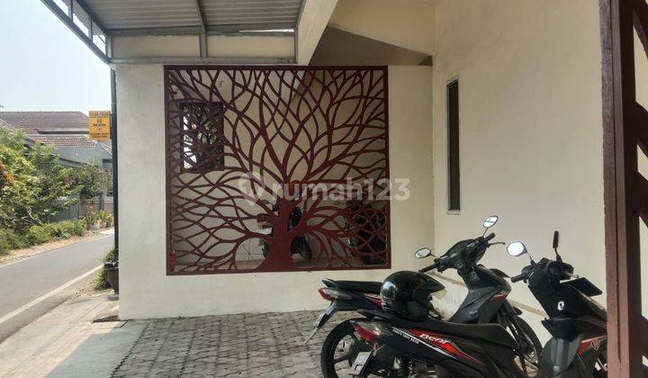 Rumah kost 21 kamar full penghuni kost putri 2