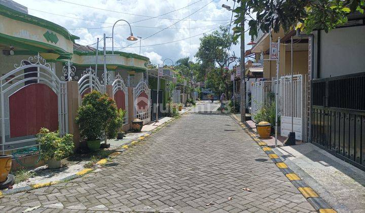 Rumah di Sentani Sawojajar 1 kota Malang 3 kamar baru Selatan 2