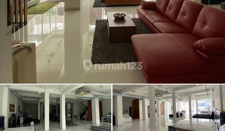 Showroom / Ruko Jl. Zainul Arifin No 168 - 172 8