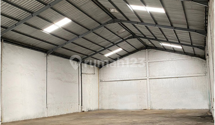 Warehouse for sale in Amplas Warehouse, Jl. Pertahanan No. C7