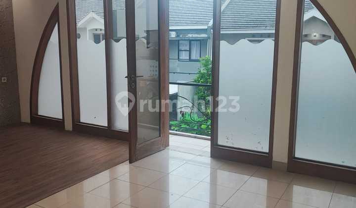 Disewakan Rumah Setraduta Bandung Harga Terjangkau