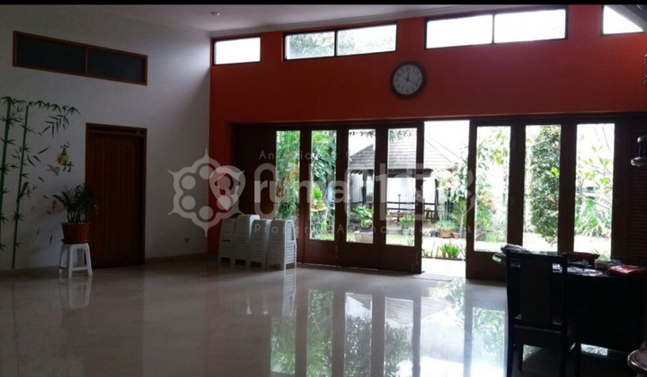 Rumah Mewah Sayap Cipaganti Bandung 2