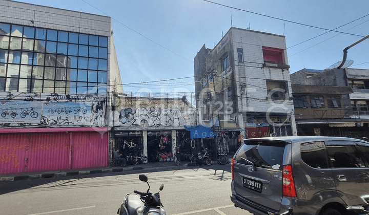 Rumah Hitung Tanah Dijual Cepat Area Veteran Bandung Kota 1