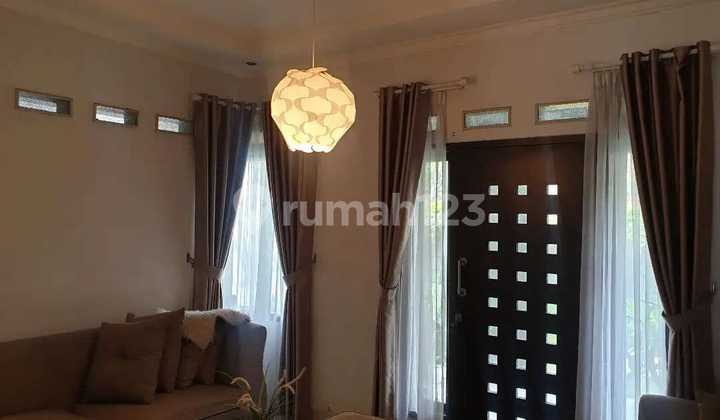 Turun Harga Rumah di Sayap Ciateul Moh Ramdhan Bandung Turun Harga Rumah di Sayap Ciateul Moh Ramdhan Bandung