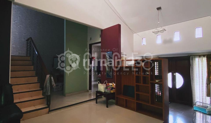 Hot News Rumah Nyaman Di SetraDuta Bandung Kota