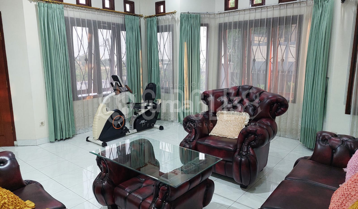 Nego Sampai Deal.. Rumah Di Sayap Ciumbuleuit Bandung kota