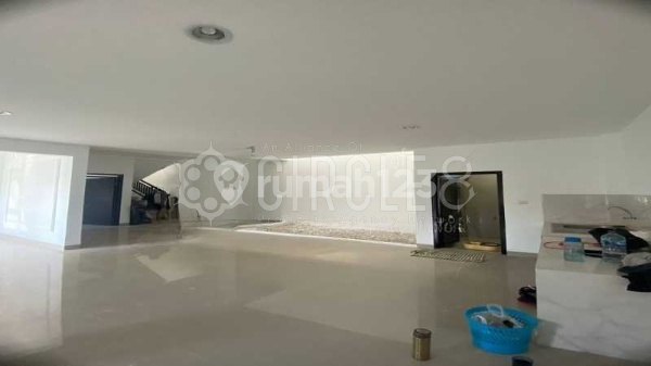 Yuhuu Rumah Nyaman Di Sayap turangga  Hasan Saputra Bandung 2