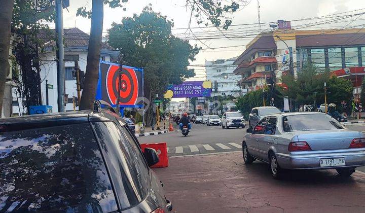 Ruang Usaha Di Mainroad Naripan Lengkong Bandung 2