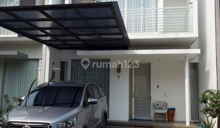 Rumah Modern Minimalis Siap Huni di Puri Botanical Jakarta Barat  1