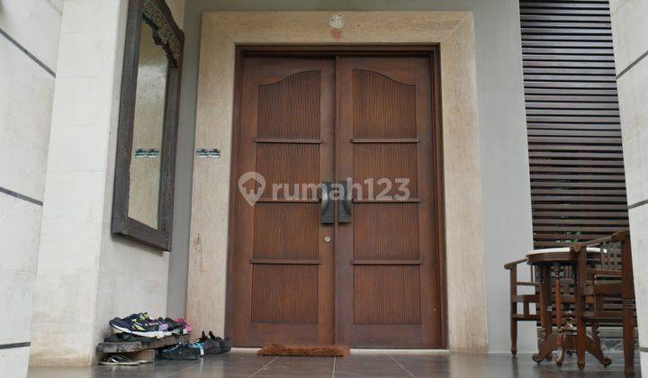 Rumah Mewah Modern Siap Huni di Green Garden Jakarta Barat  2