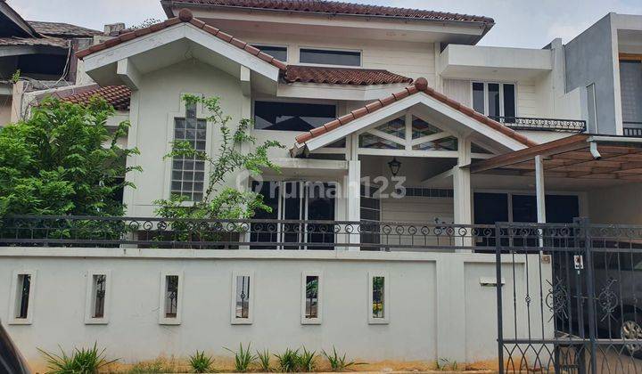 Rumah Asri Siap Huni di Taman Alfa Indah Jakarta Barat  1