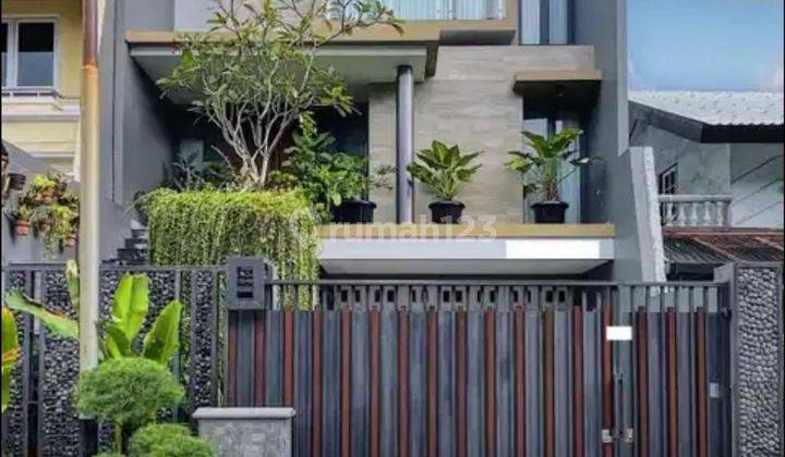 Rumah Modern Siap Huni Di Permata Buana Jakarta Barat  1