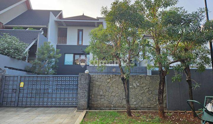 Rumah Mewah Siap Huni di Taman Kebon Jeruk Intercon Jakarta Barat  1