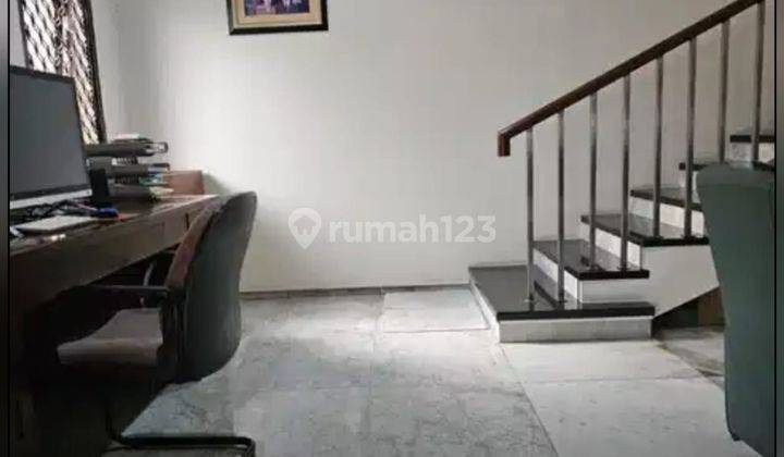 Rumah Modern Siap Huni di Sunrise Garden Jakarta Barat  2