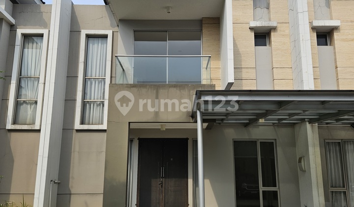 Rumah Golf Island Pik 8x15 Jakarta Utara 