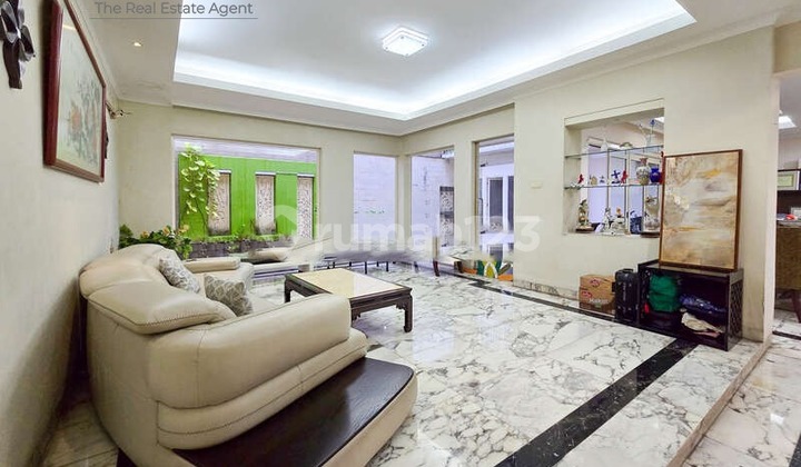 Rumah Mewah Siap Huni di Green Garden Jakarta Barat 2
